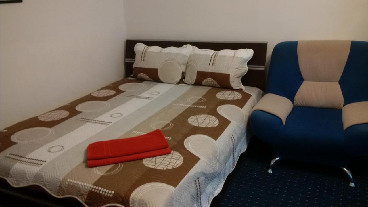 Simona Apartament